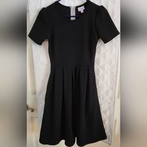 Lularoe Amelia dress solid black size XS